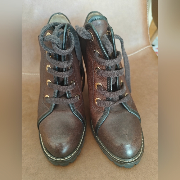 Dolce & Gabanna D&G brown leather lace up ankle boots sz 37 - Picture 2 of 10